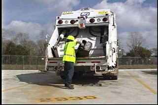 REAR LOADER SAFETY AND OPERATIONS - - Click Image to Close