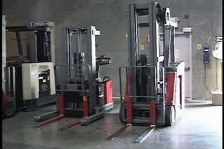 WALKIE STACKER SAFETY - 16 Min. - Click Image to Close