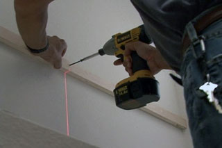 ADVANCED HAND AND POWER TOOL SAFETY - 20 Min. - Click Image to Close