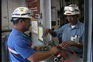 SAFETY IN THE MAINTENANCE DEPARTMENT PART 2 - 16 Min. - Click Image to Close