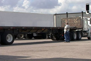 SAFE BACKING OF TRACTOR TRAILER RIGS - 10 Min. - Click Image to Close