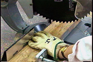 POWER SAW SAFETY - 12 Min. - Click Image to Close