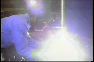 SAFETY FACTORS IN ARC WELDING OPERATIONS - 11 Min. - Click Image to Close