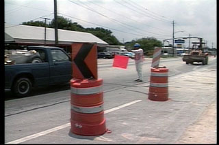 SIGNS AND BARRICADES - 10 Min. - Click Image to Close